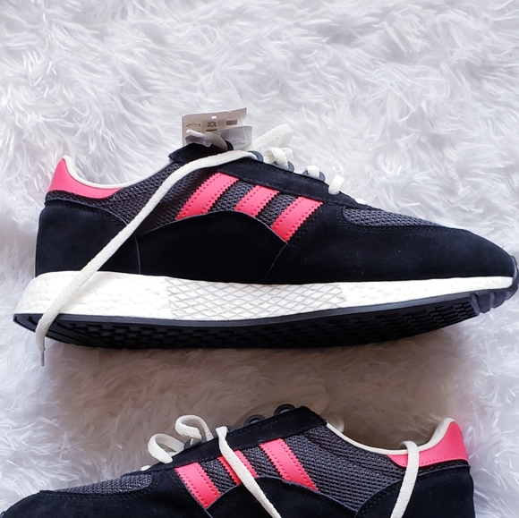 Mens Adidas Marathon Tech Carbon Shock Red - Picture 2 of 7